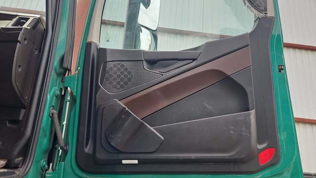 Камаз 54901 4x2 Седельный тягач - 7