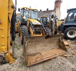 JCB 4CX Экскаватор-погрузчик - 2