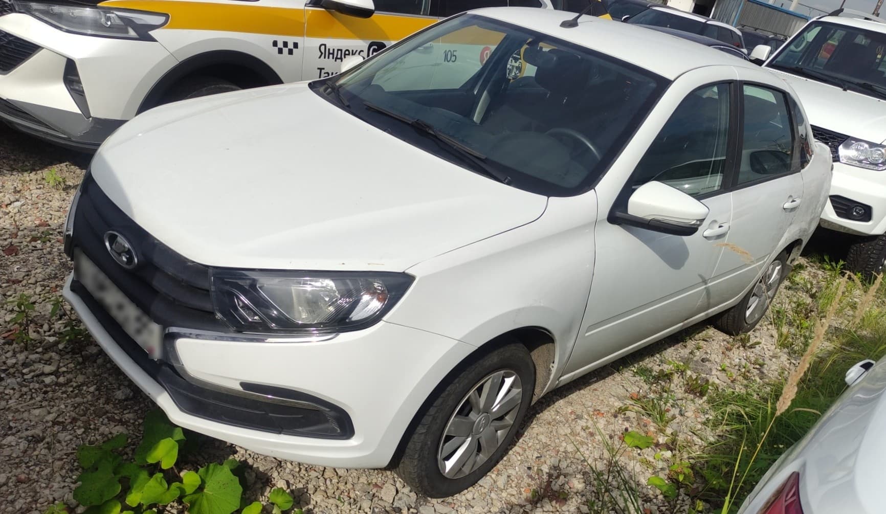 Lada Granta седан - 1