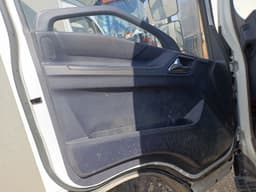 ISUZU ELF 4.5 4x2 Бортовой (Евроборт) - 8