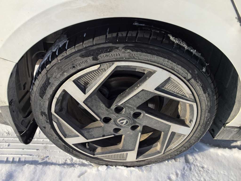 Changan Lamore - 9