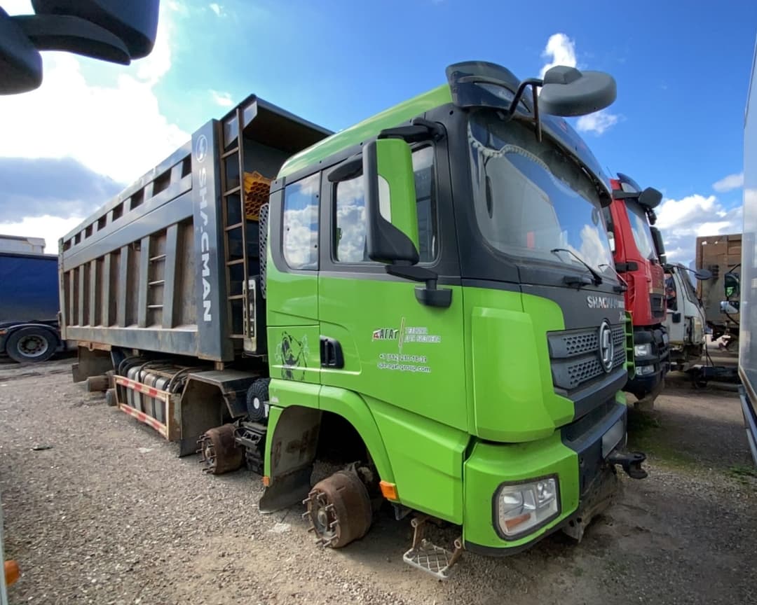 Shacman (Shaanxi) SX* 8x4 Самосвал - 2