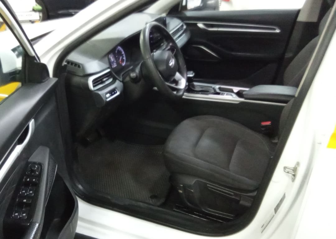Geely EMGRAND - 6