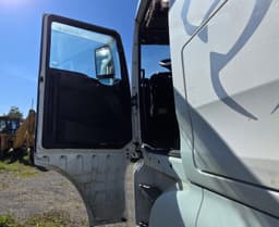 Sitrak C7H 4x2 Седельный тягач - 7