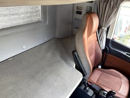 Foton AUMAN 4x2 Седельный тягач - 8