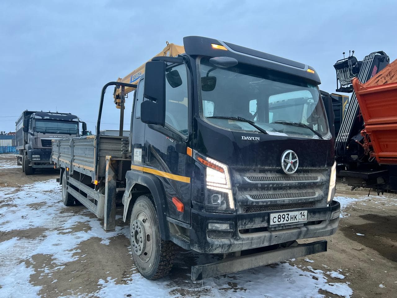Dayun CGC* 4x2 Бортовой с КМУ - 1