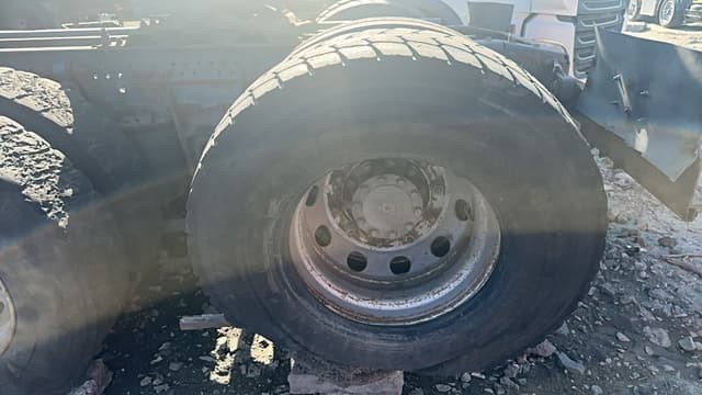 Sitrak C7H 6x4 Седельный тягач - 8