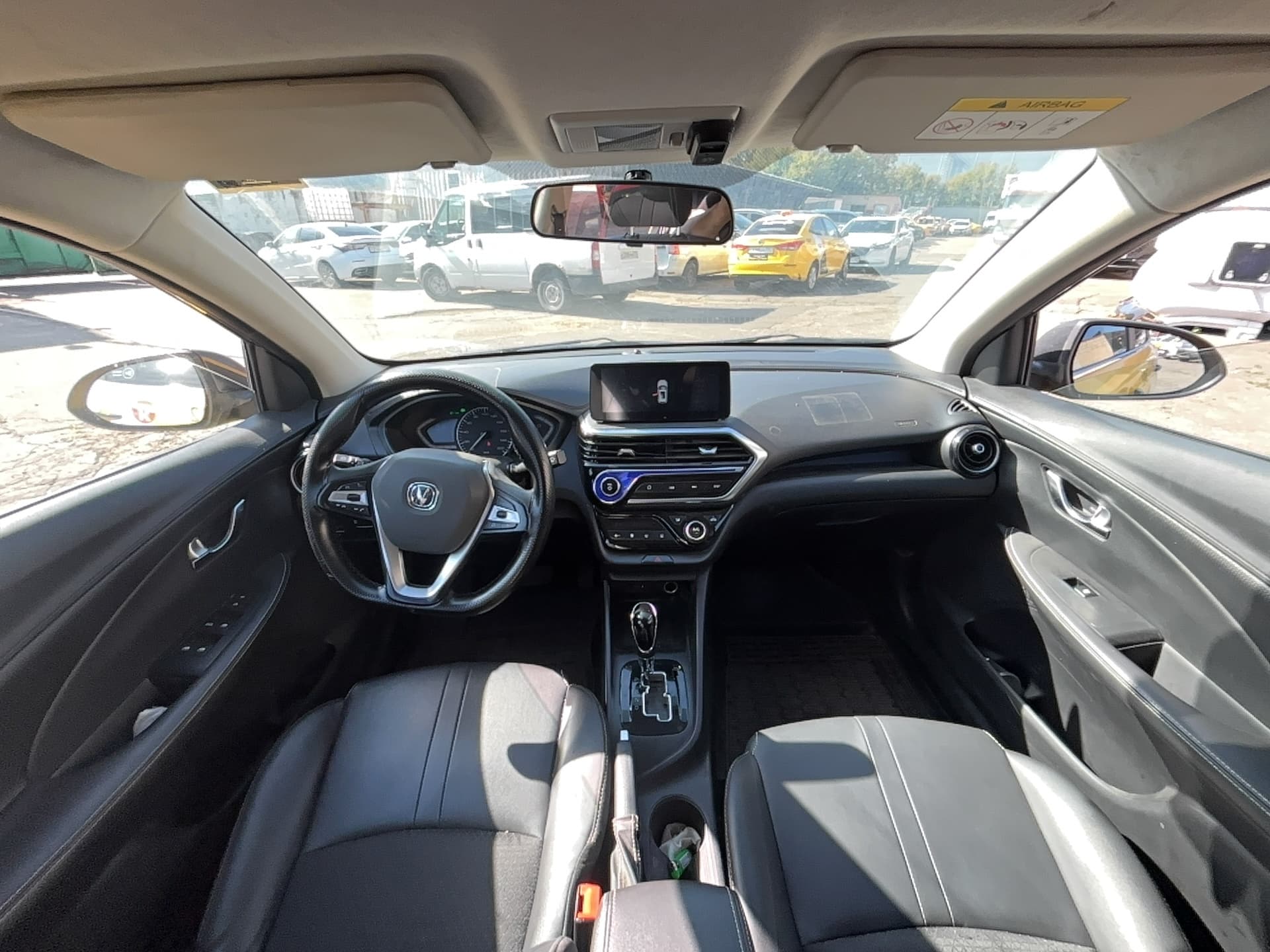 Changan Alsvin - 5