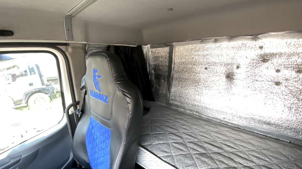 Камаз 65206 6x4 Седельный Тягач - 9