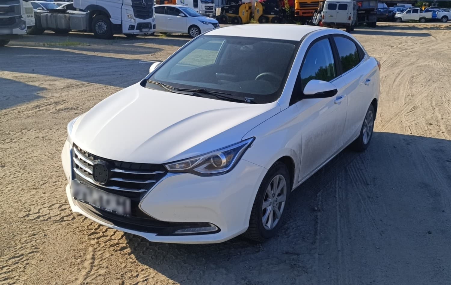 Changan Alsvin - 1
