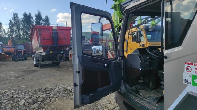 Zoomlion ZTC* 6x4 Автокран - 8