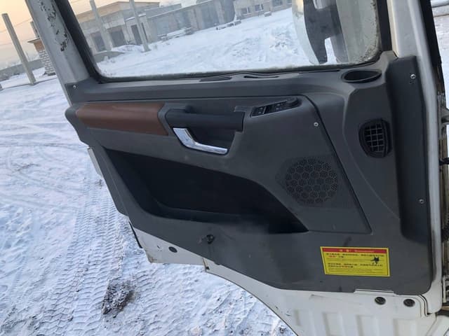 Shacman (Shaanxi) SX* 8x4 Самосвал - 8