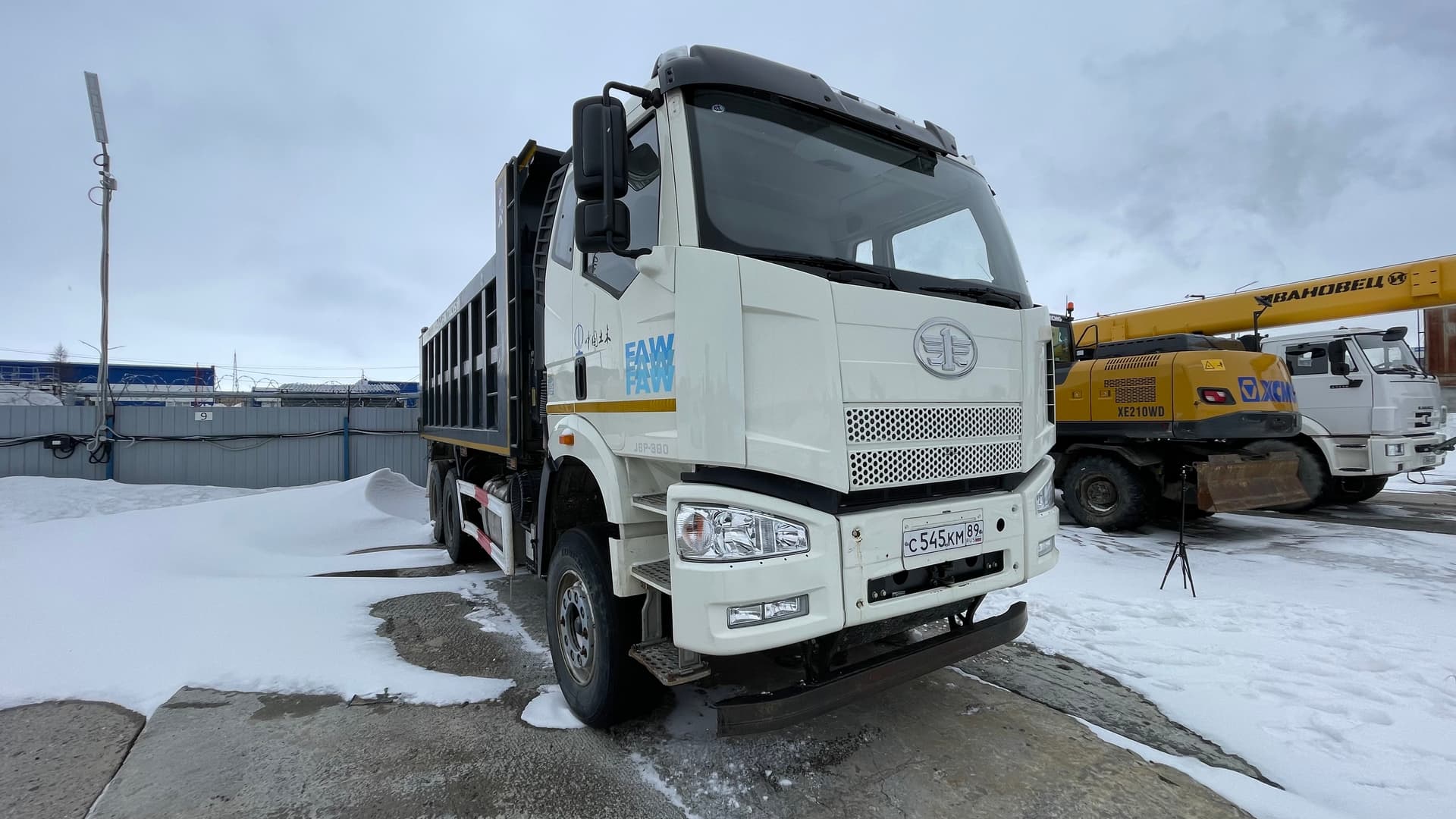 FAW J6* 6х4 Самосвал - 2