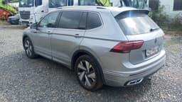 Volkswagen Tiguan L - 4