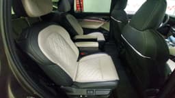 Audi Q6 - 9