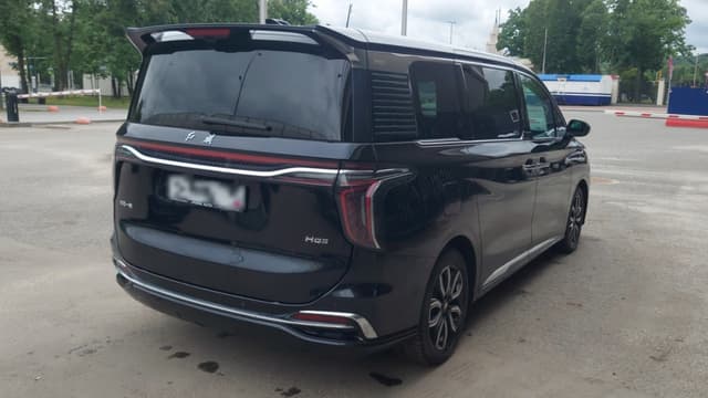 Hongqi HQ9 - 3