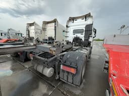 Sany HQC* 4x2 Седельный тягач - 3