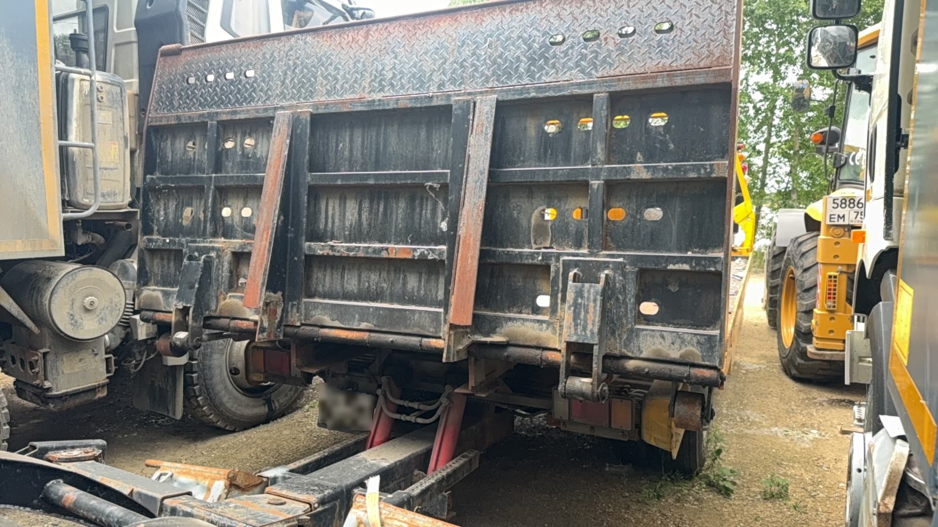 ISUZU ELF 10.5 4x2 Эвакуатор - 3