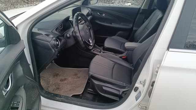 Changan Alsvin - 6