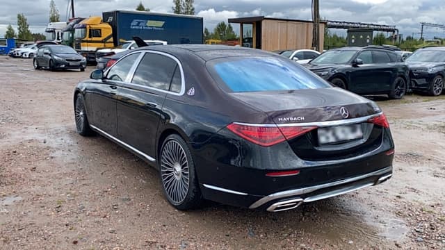 Mercedes-Benz S седан - 4