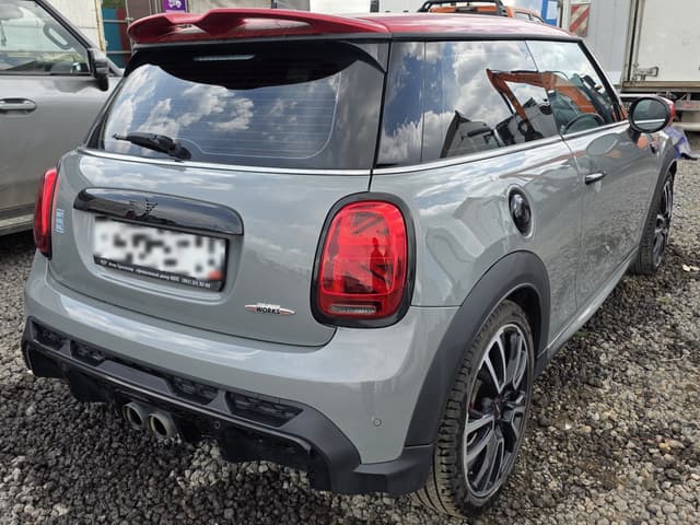 MINI 3 Door - 3