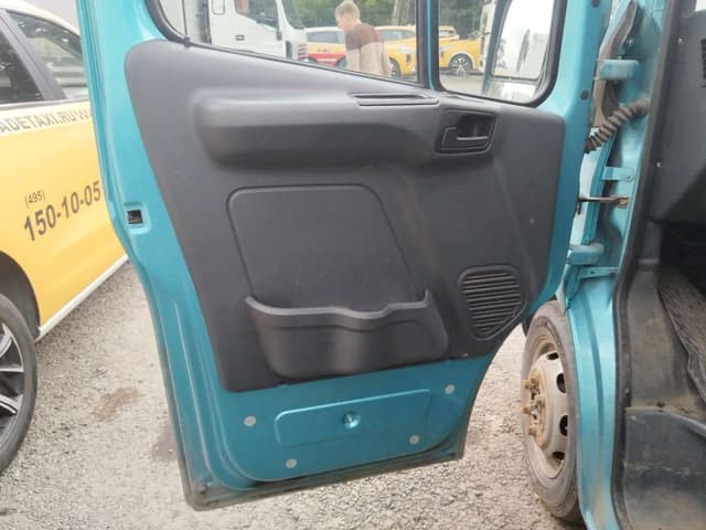 GAZ GAZELLE NEXT 4,6 4x2 Цельнометаллический - 7