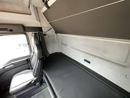 Sitrak C7H 4x2 Седельный тягач - 8