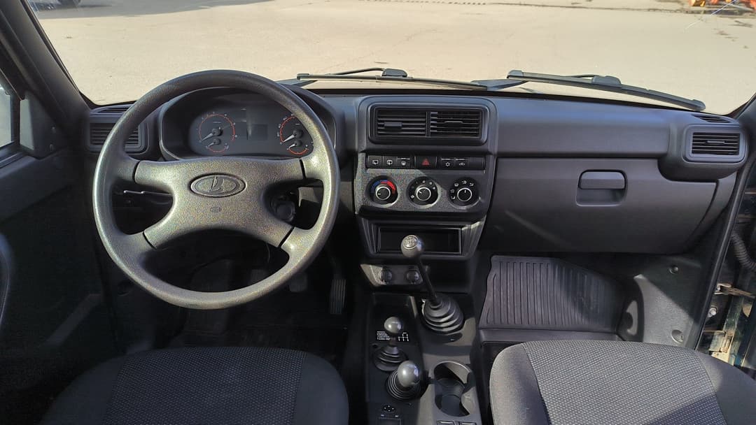 Lada 4x4 3дв - 5