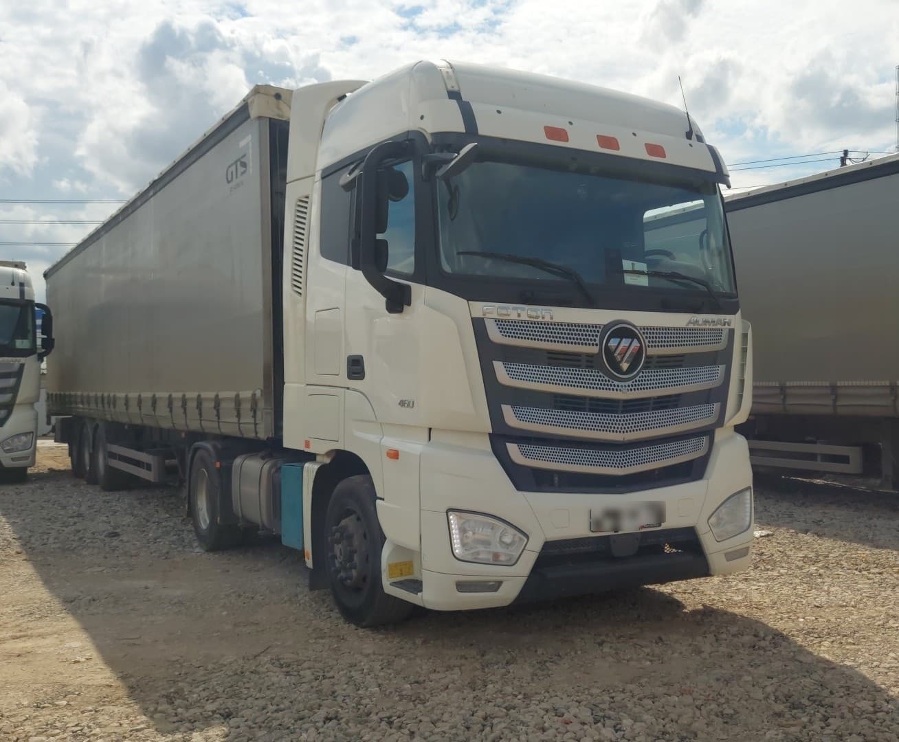 Foton AUMAN R 4x2 Седельный тягач - 2