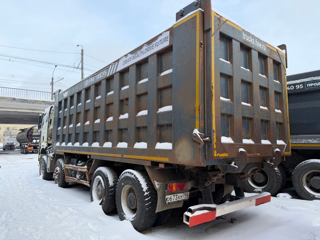 FAW CA 3310 8x4 Самосвал - 4