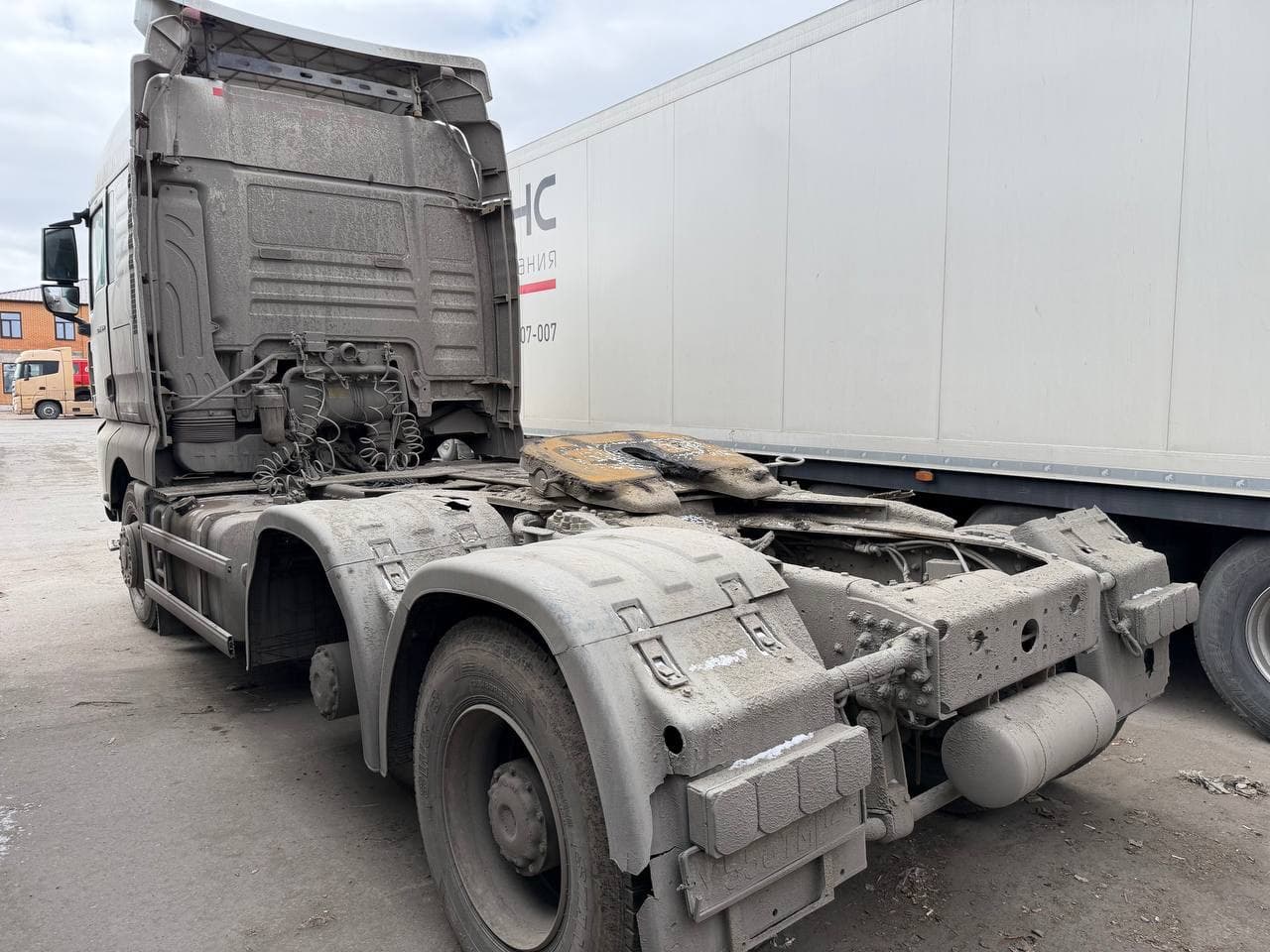 Sitrak C7H 6x4 Седельный тягач - 4