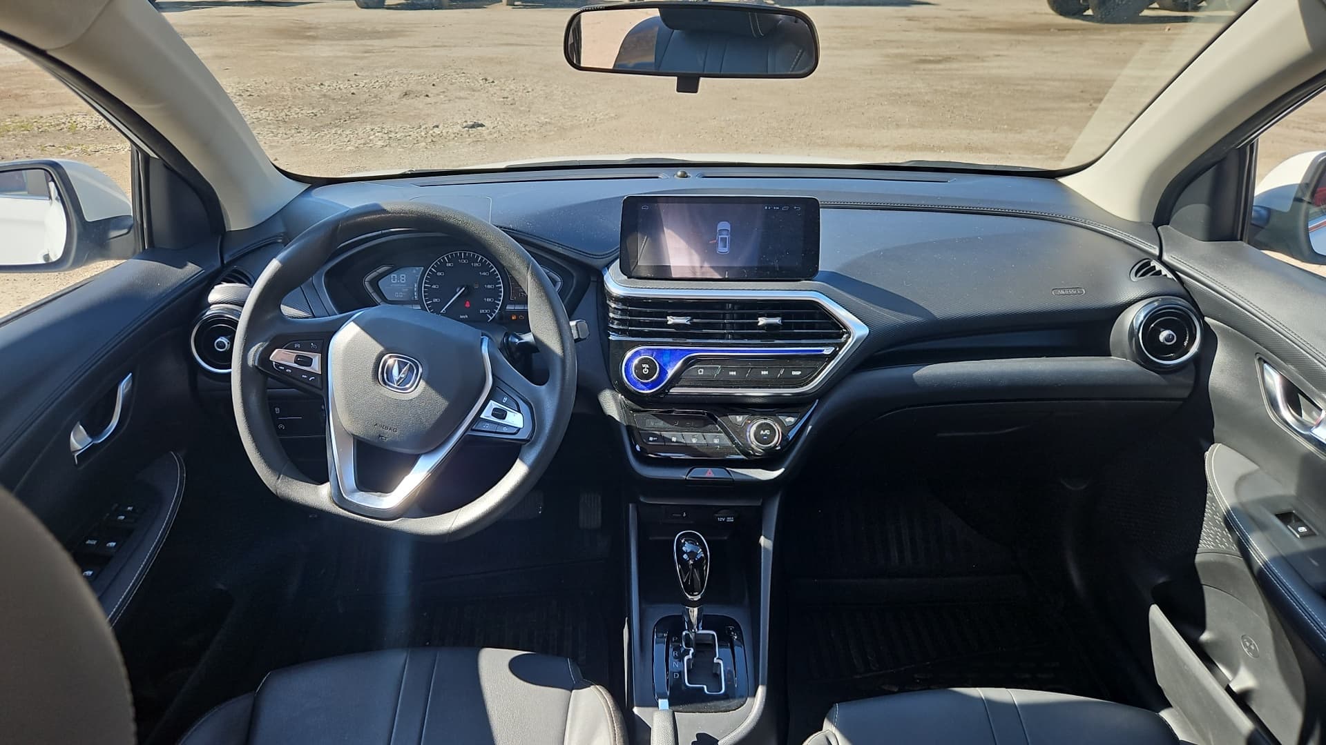 Changan Alsvin - 5