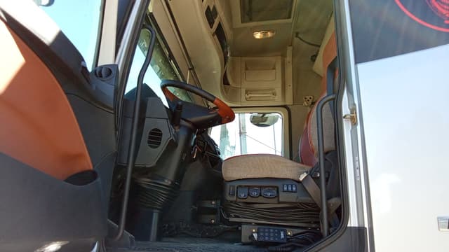 Foton AUMAN 4x2 Седельный тягач - 6