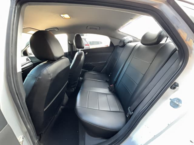 Hyundai Solaris - 9