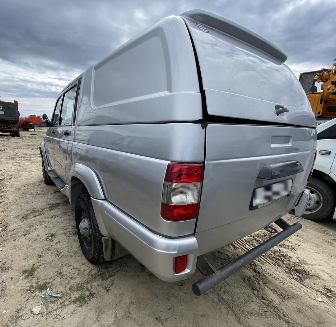 UAZ Pickup - 4