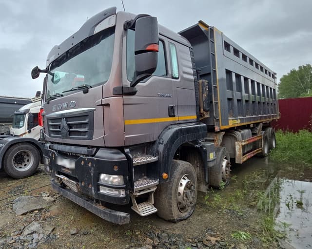 Howo T5G 8x4 Самосвал - 1