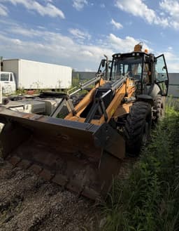 Case 695* Экскаватор-погрузчик - 1