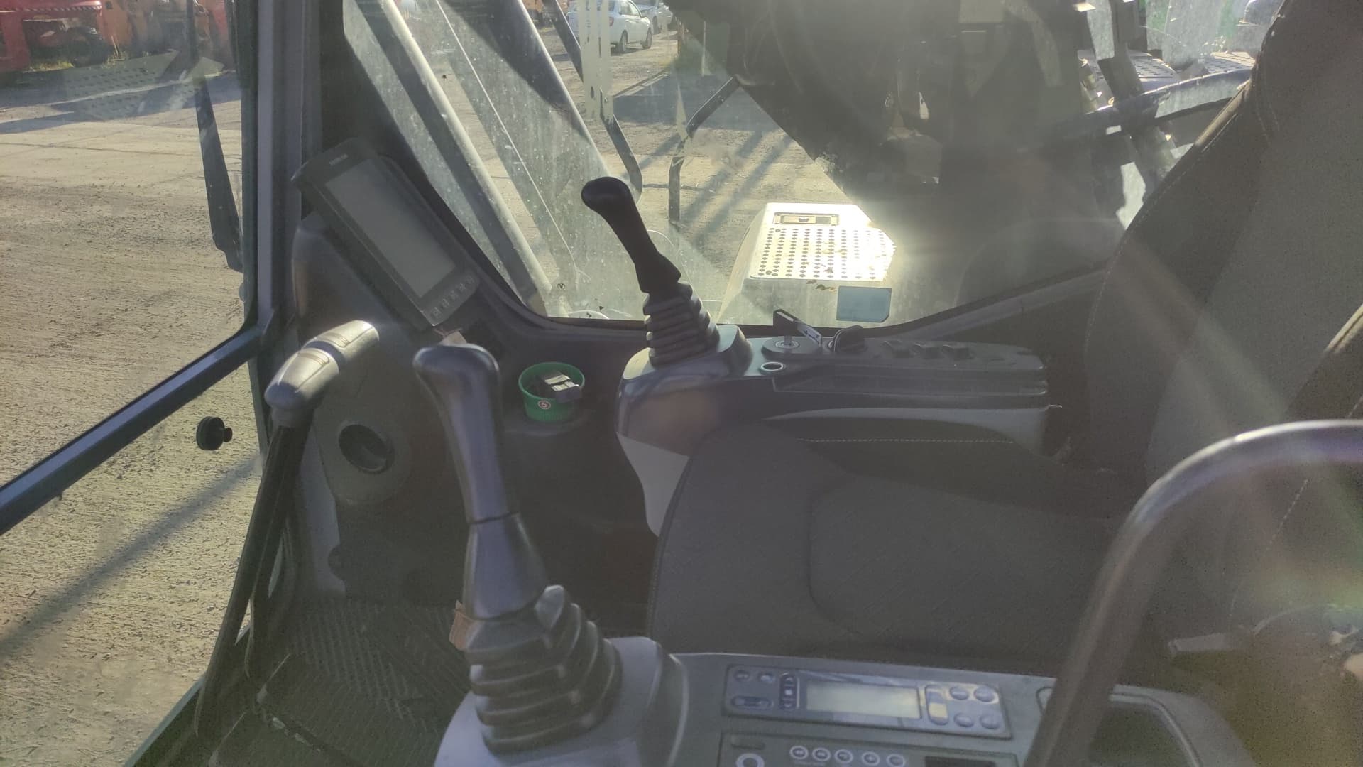 Zoomlion ZE245 Экскаватор - 5