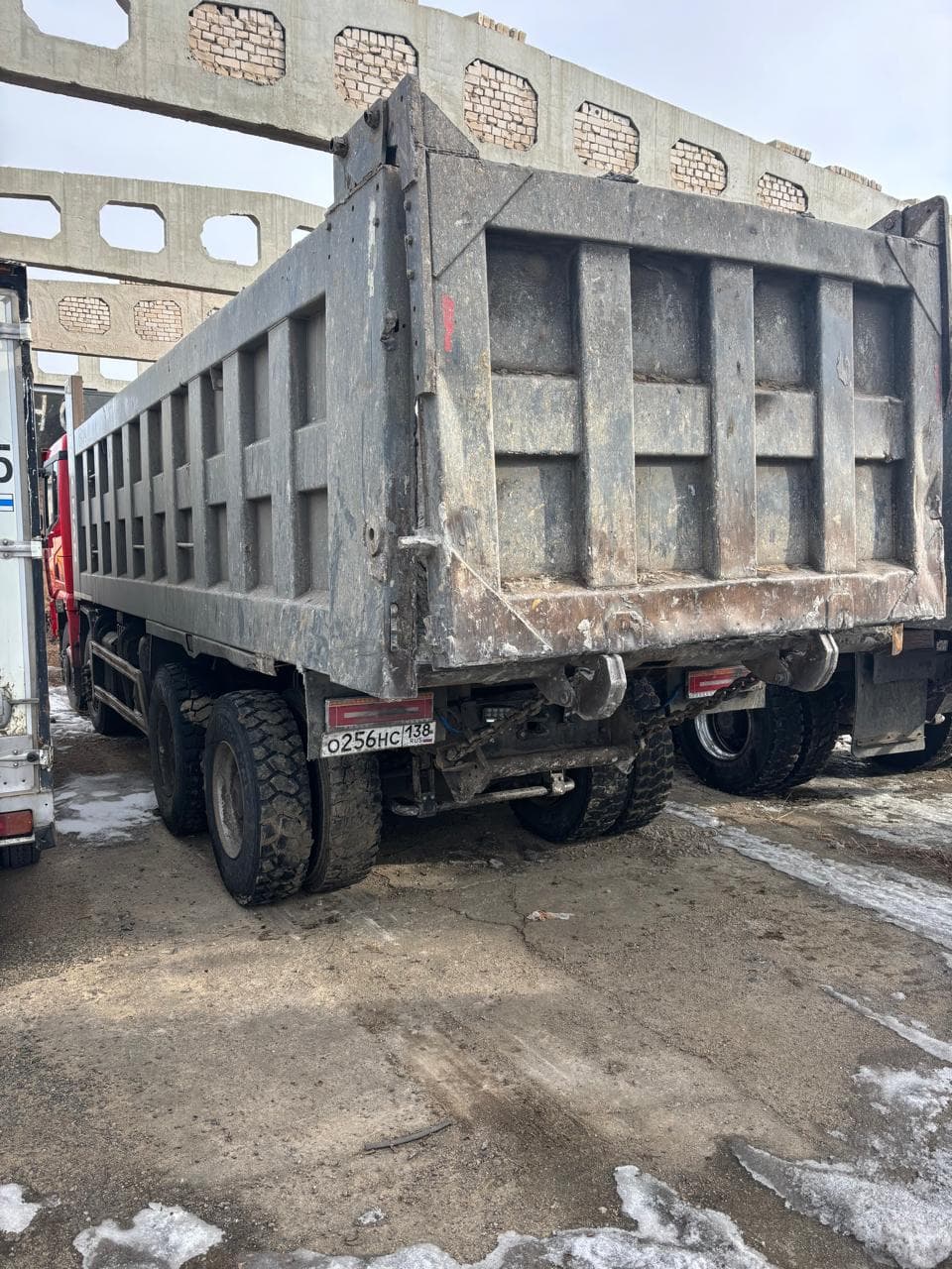 Shacman (Shaanxi) SX* 8x4 Самосвал - 4