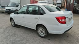 Lada Granta седан - 4