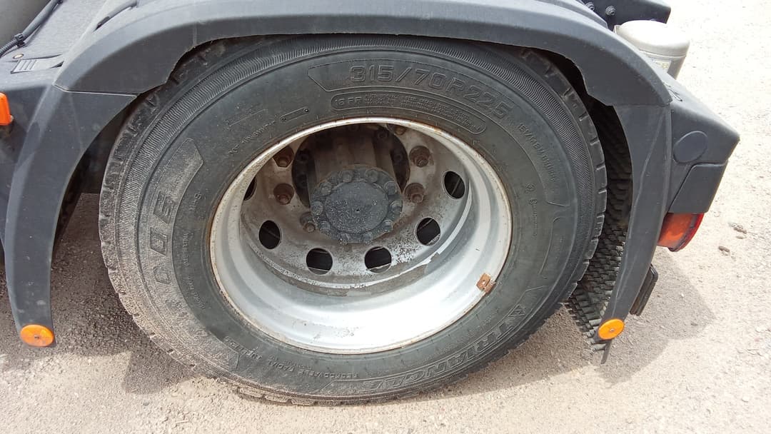 Foton AUMAN R 4x2 Седельный тягач - 9