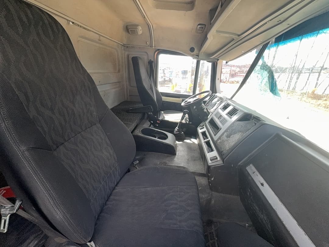 Shacman (Shaanxi) SX* 6x4 Самосвал - 7