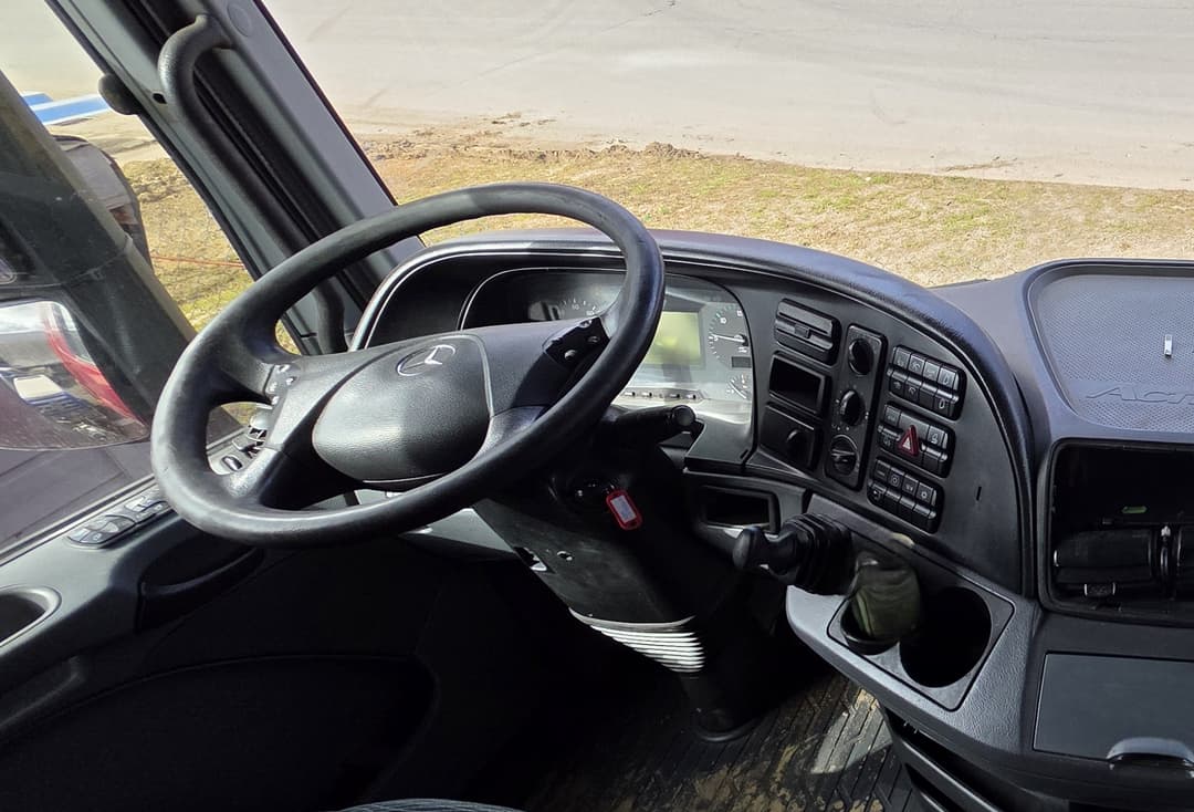 Mercedes-Benz Actros 4x2 Седельный тягач - 5