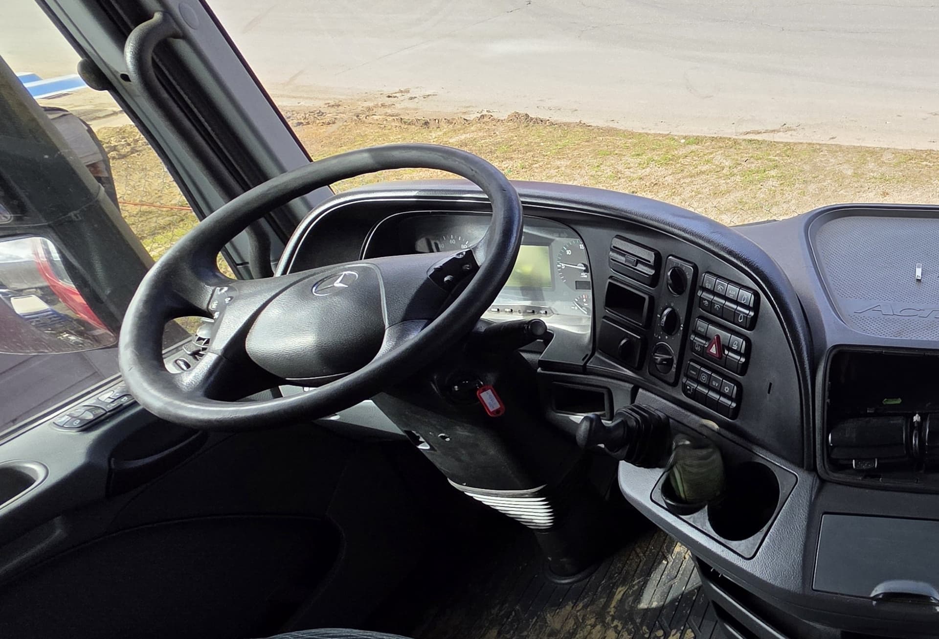 Mercedes-Benz Actros 4x2 Седельный тягач - 5