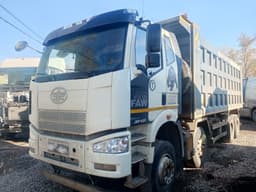 FAW J6 8x4 Самосвал - 1
