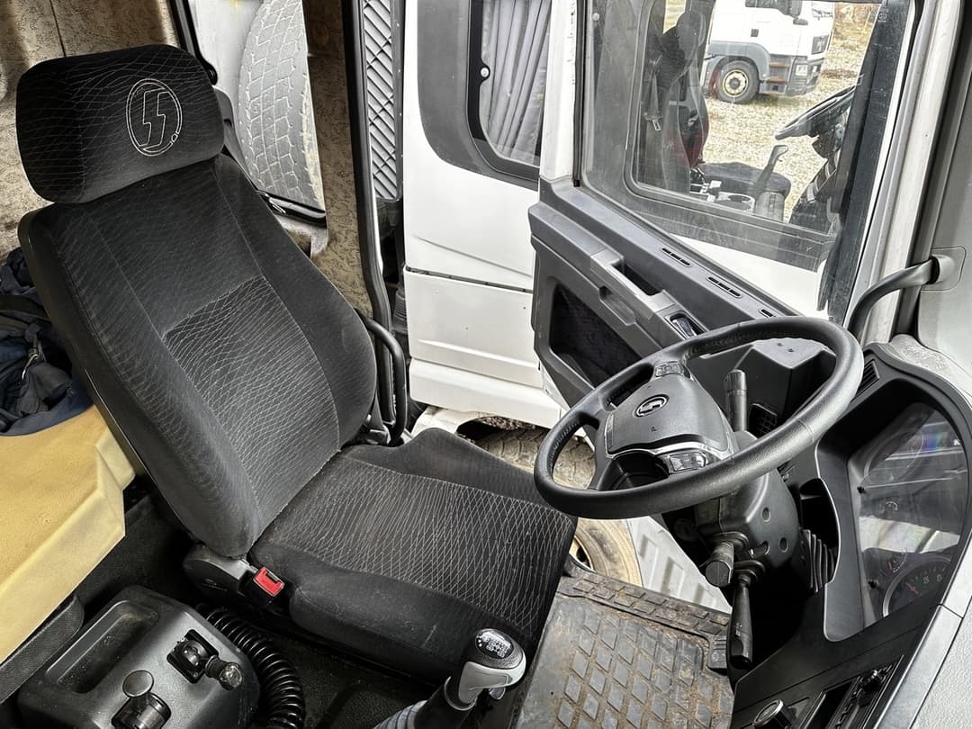 Shacman (Shaanxi) SX* 8x4 Самосвал - 6