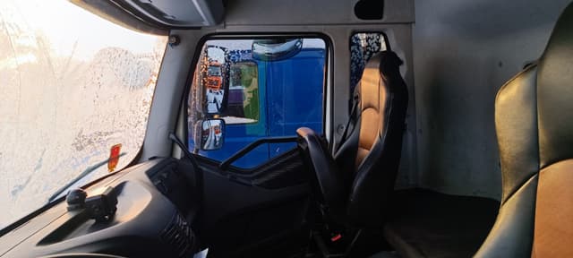 FAW J6* 6x6 Самосвал - 9