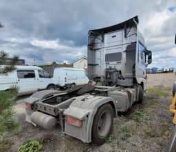 FAW J7 4x2 Седельный тягач - 3