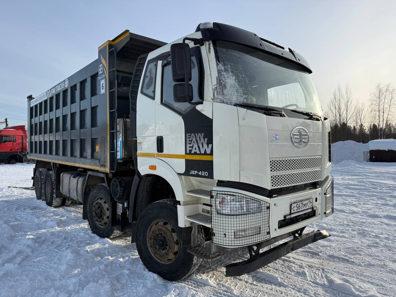 FAW J6 8x4 Самосвал - 2