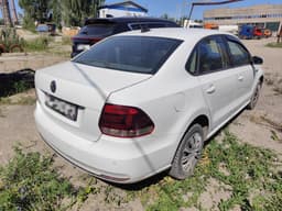 Volkswagen Polo - 3